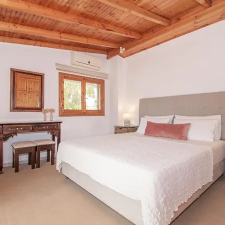 Palazzo Di Angelo By 