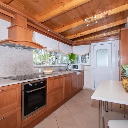 فيلة Palazzo Di Angelo By 