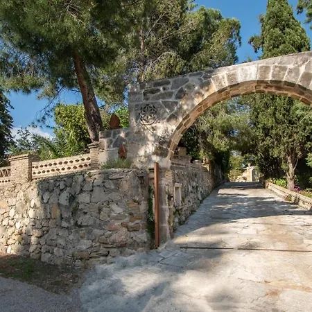 Palazzo Di Angelo By 