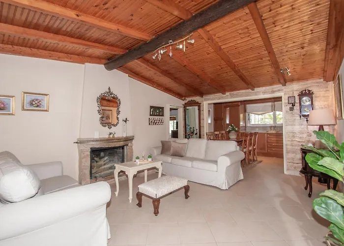 Palazzo Di Angelo By 